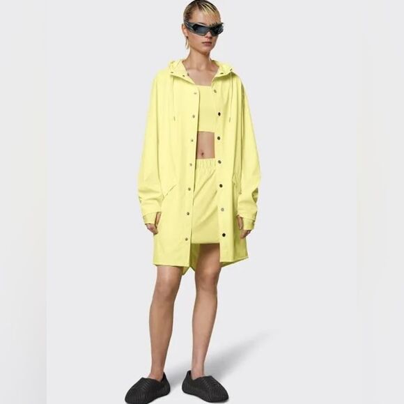 Rains RAIN Jacket in Straw AVAILABLE IN LONG AND SHORT - Picture 7 of 15